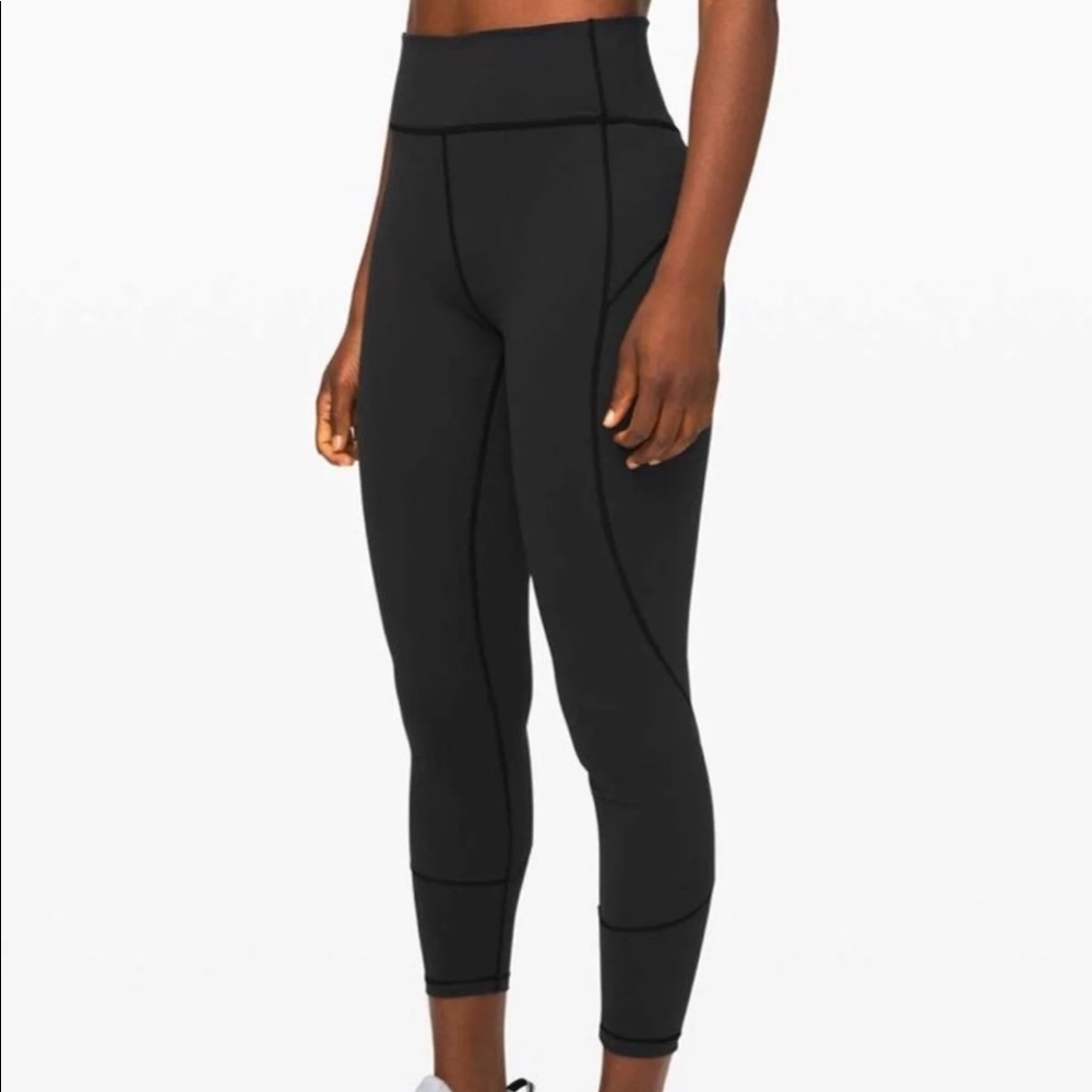 Lululemon in movement leggings